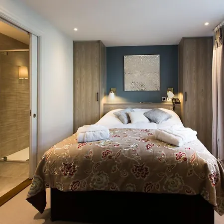 Мини-отель Cheffins At The Beaumont 4*