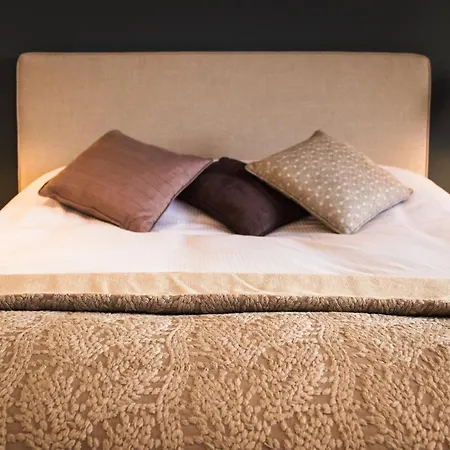 Мини-отель Cheffins At The Beaumont 4*