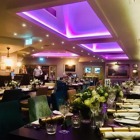 Πανδοχείο Cheffins At The Beaumont 4*