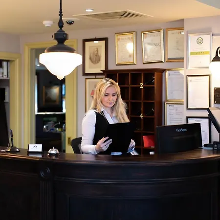 Cheffins At The Beaumont 4*